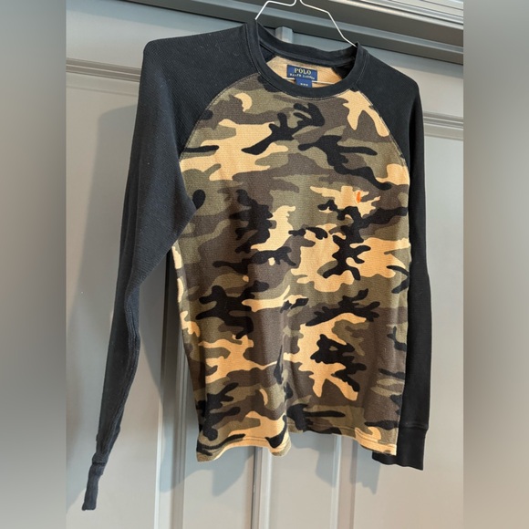 Ralph Lauren Waffle Knit Baseball Style Shirt - Picture 2 of 3